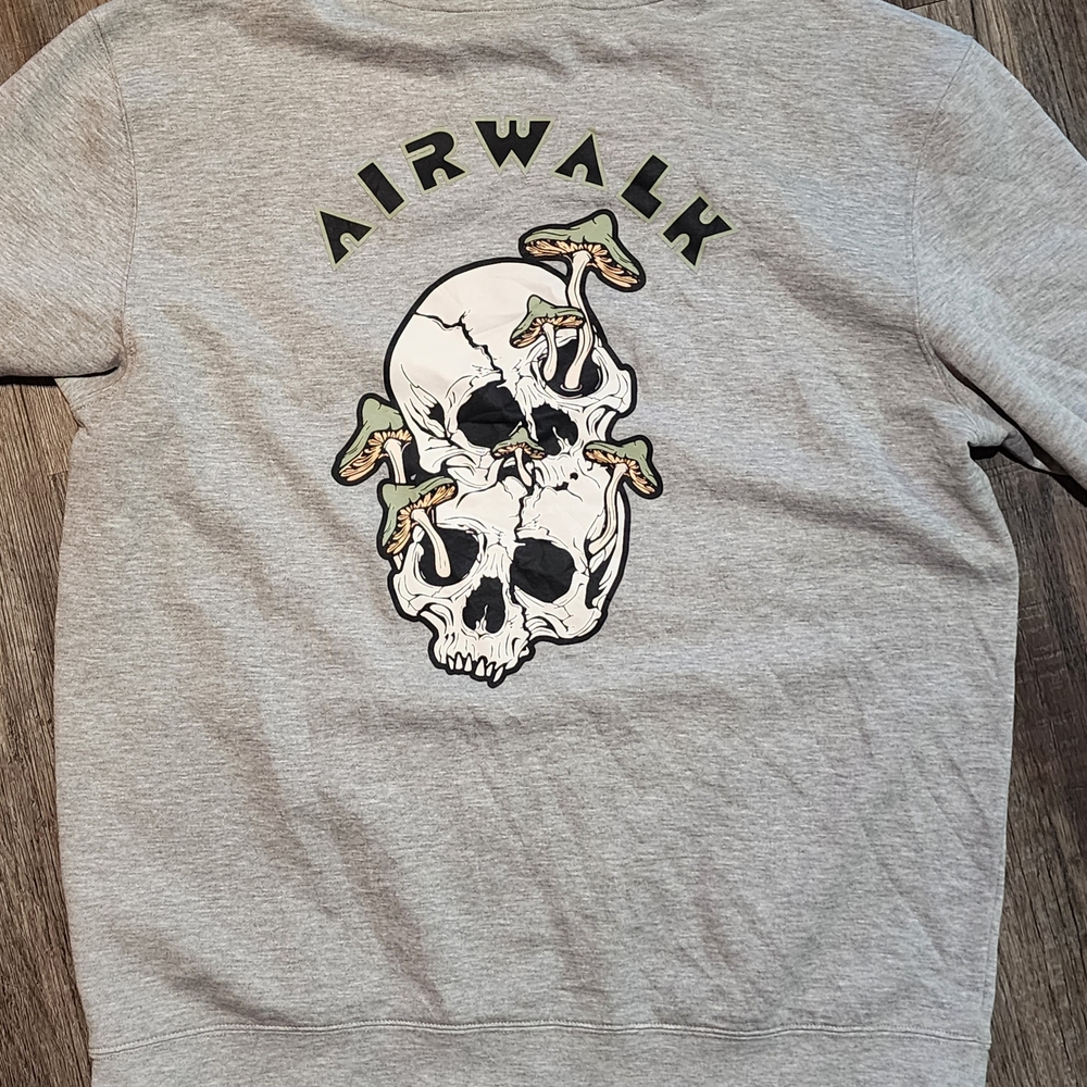Airwalk Gray Skull Graphic Men's Zip-Up Sweater - Picture 3 of 5
